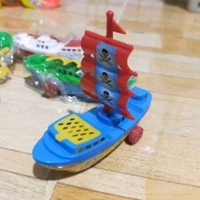 Harga per 2pcs Mainan anak diecast kapal layar bajak laut pullback lucu murah miniatur kapal layar r