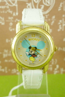 【震撼精品百貨】米奇/米妮 Micky Mouse 手錶 白色錶帶-跨腳圖案 震撼日式精品百貨