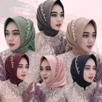Jilbab Segi Empat Payet Mutiara / Hijab Segi Empat Payet Bando / Hijab Segi Empat Mutiara / Hijab Pa