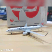 Japan Airlines Boeing 737-800 JA317J Phoenix 1:400