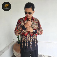 Kemeja Slimfit Batik Pria Pirukun Motif Parang Hujan Merah