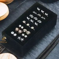 Tempat Display Perhiasan Gelang Bangle 10 x 30 x 5 Hitam