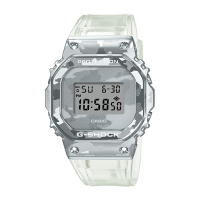 CASIO 卡西歐 G-SHOCK 冰酷迷彩半透明電子錶-銀_GM-5600SCM-1_43.2mm
