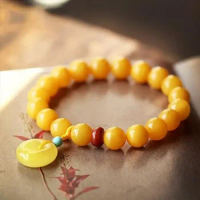 Natural chicken oil yellow honey wax safety buckle bracelet, old honey wax single loop bracelet for women
