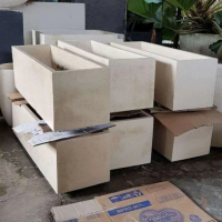 Pot Tanaman bahan teraso dan beton