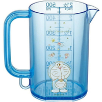 小禮堂 哆啦A夢 日製 單耳塑膠量杯 透明量杯 烘焙量杯 500ml (藍 眨眼)