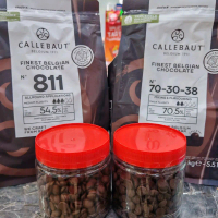 Callebaut Chocolate Dark Coin 811 54.5% 70.4% REPACK 400gm