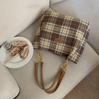 Della Bag - Tas Bahu Wanita Tas Cewek Shoulder Bag Tote Bag Totebag Perempuan