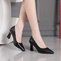 Giày nữ cao gót vuông 7cm bít mũi nhọn trơn da lì hàng Quảng Châu cao câp full box Mã BQ05 Shoes