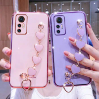 Wrist Bracelet Phone Case For Xiaomi 12 Pro 12X Case Luxury Heart Chain Plating Cover For Xiaomi 12 Pro Lite Case Mi12 12Pro 5G