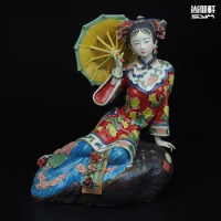 Boneka Shiwan master wanita baik karakter kuno ornamen Musim Semi China modern kerajinan keramik buatan tangan