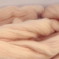 50g Light Pink Merino Roving Wool Fibre Dyed Wool Tops DIY Needle Felting