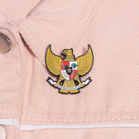 Pin Bros Peci Paskibra Garuda Pin Garuda Paskibra Bahan Kuningan Cor Tebal