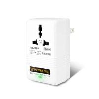【Dr.AV 聖岡科技】110V變220V數位電壓調整器-最大負載80W(PB-58T)