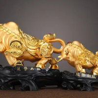 Resin lucky golden bull feng shui zodiac cow handicraft office decoration