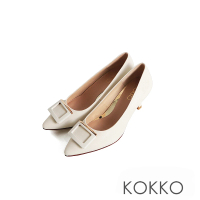 【KOKKO 集團】優雅知性尖頭柔軟綿羊皮細跟包鞋(白色)