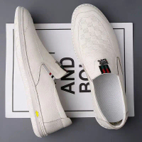 2025 Hot-Selling Casual Men's Leather Shoes Soft Sole Soft Surface Non-Slip Wear-Resistant Men's Sli