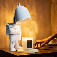 太空人宇航員 定時調光香氛融燭燈 機器人香薰融蠟燈110V