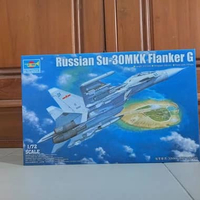 Trumpeter 1/72 Su-30 MKK Flanker G Model Kit