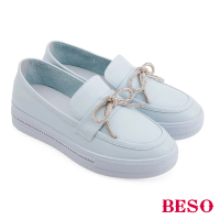 A.S.O 阿瘦集團 BESO 馬卡龍繽紛色燙鑽蝴蝶結直套休閒鞋(藍色)