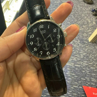 Sovil Titus Jam Tangan Pria Kulit Hitam Tali Kulit Tampilan Angka Jelas Desain Elegan