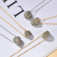สร้อยคอ Pyrite, คริสตัลธรรมชาติแท้, จี้ผู้หญิง, น่ารักและสง่างาม, สวยงาม