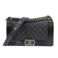 【二手名牌BRAND OFF】CHANEL 香奈兒【再降價】黑色 牛皮 菱格紋 BOY 25 肩背包 銀扣