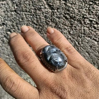 Cincin batu labrador jumbo