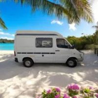 住宿 Mercedes Sprinter 巴迪纳