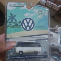 Greenlight 1973 Volkswagen Type 2 With Surf Boards