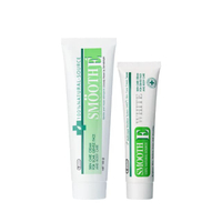<p> เซ็ตครีมที่ โบว์ เมลดา เลือกใช้ Smooth E Cream 100g. และ Cream Plus White 60g.</p>