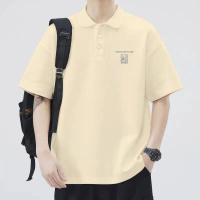 เสื้อยืดผู้ชาย สไตล์ญี่ปุ่น เสื้อโปโลพิมพ์ลายตัวอักษร ฤดูร้อน 220g มาใหม่ ลำลอง แขนสั้น อินเทรนด์ op