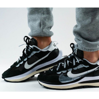 Nike Vaporwaffle sacai Black White