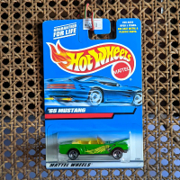 hotwheels hw 65 mustang hijau open kap blue card lawas jadul retro