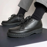 sepatu kasual pria kantor