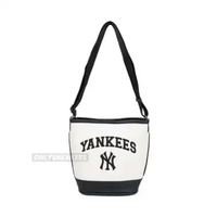 MLB VARSITY BASIC CANVAS BUCKET BAG NEW YORK YANKEES CREAM