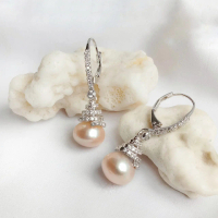 Anting mutiara asli