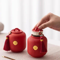 250ml Red Ceramic Tea Jar Chinese Wedding Tea Set Accessories Palace Style Sealed Irrigation Custom Porcelain Coffee Container