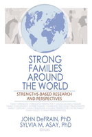 【電子書】Strong Families Around the World