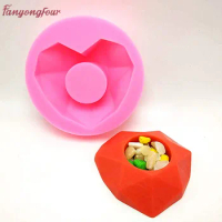 Diamond cutting surface Heart-shaped 3D silicone mold Candlestick Modeling pots DIY cement concrete silicone mold