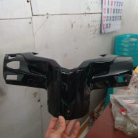 batok belakang vario techno 125 lama old rear handle cover vario125 WIN hitam totok belakang