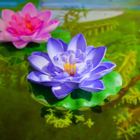 7pcs / set Hiasan 10cm Tumbuhan Lotus Buatan Hidup Realistik Bunga Lotus Warna Rawak Lotus Terapung 