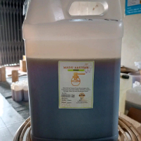 Paket reseller Madu Aasiyah Madu Akasia 5kg Alami