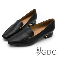 GDC-經典基本百搭簡約圓釦方頭低跟包鞋-黑色