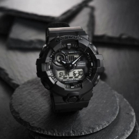 【CASIO 卡西歐】G-SHOCK 百搭酷黑 街頭潮流 Cordura尼龍錶帶 大錶徑 雙顯系列(GA-700BCE-1A)