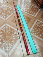 Cần tay  Guied Trấn Hưng Đỏ độ cứng 12H phân bố lực 19,Độ nảy cao, các lóng cong đều giúp giữ cá tốt