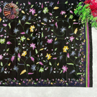 Kain Batik Tulis Motif Irengan Bunga Kecil Warna Dasar Hitan Khas Trusmi Cirebon Bahan Katun