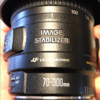 Original EF 70-300mm f/4-5.6 IS USM Zoom Lens For CANON