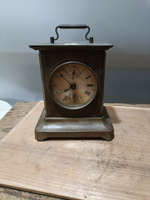 日本回流銅器古董民國老銅鐘，銅表銅。還能走動打鐘原裝未動。保