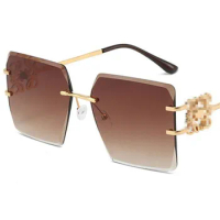 Women Rimless Sunglasses Gradient Color Sun Glasses Anti-UV Spectacles Cut Bowknot Alloy Temple Eyeglasses Square Google